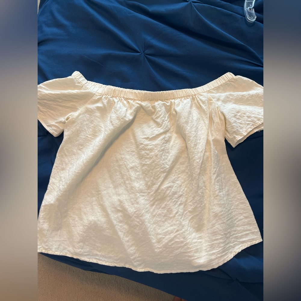 Pale Yellow Abercrombie and Fitch off the shoulder top